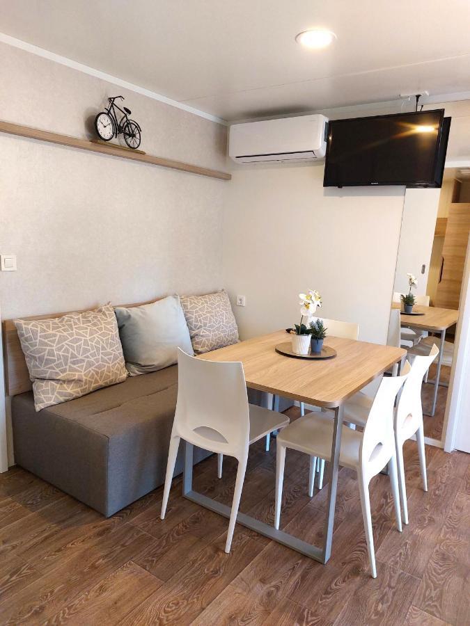 Amadria Park Camping Trogir - Mobile Homes Seget Vranjica Exterior photo
